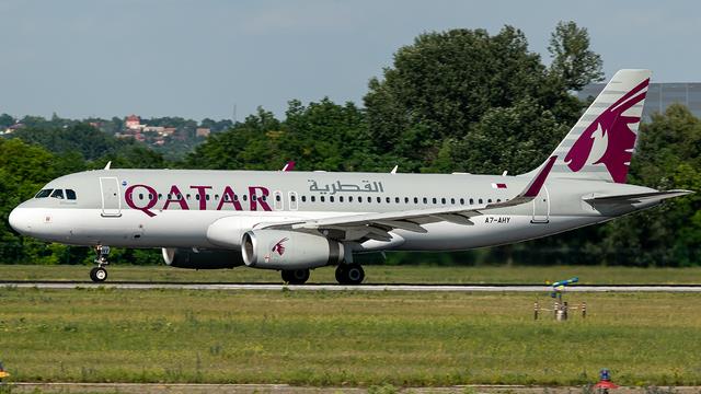 A7-AHY:Airbus A320-200:Qatar Airways